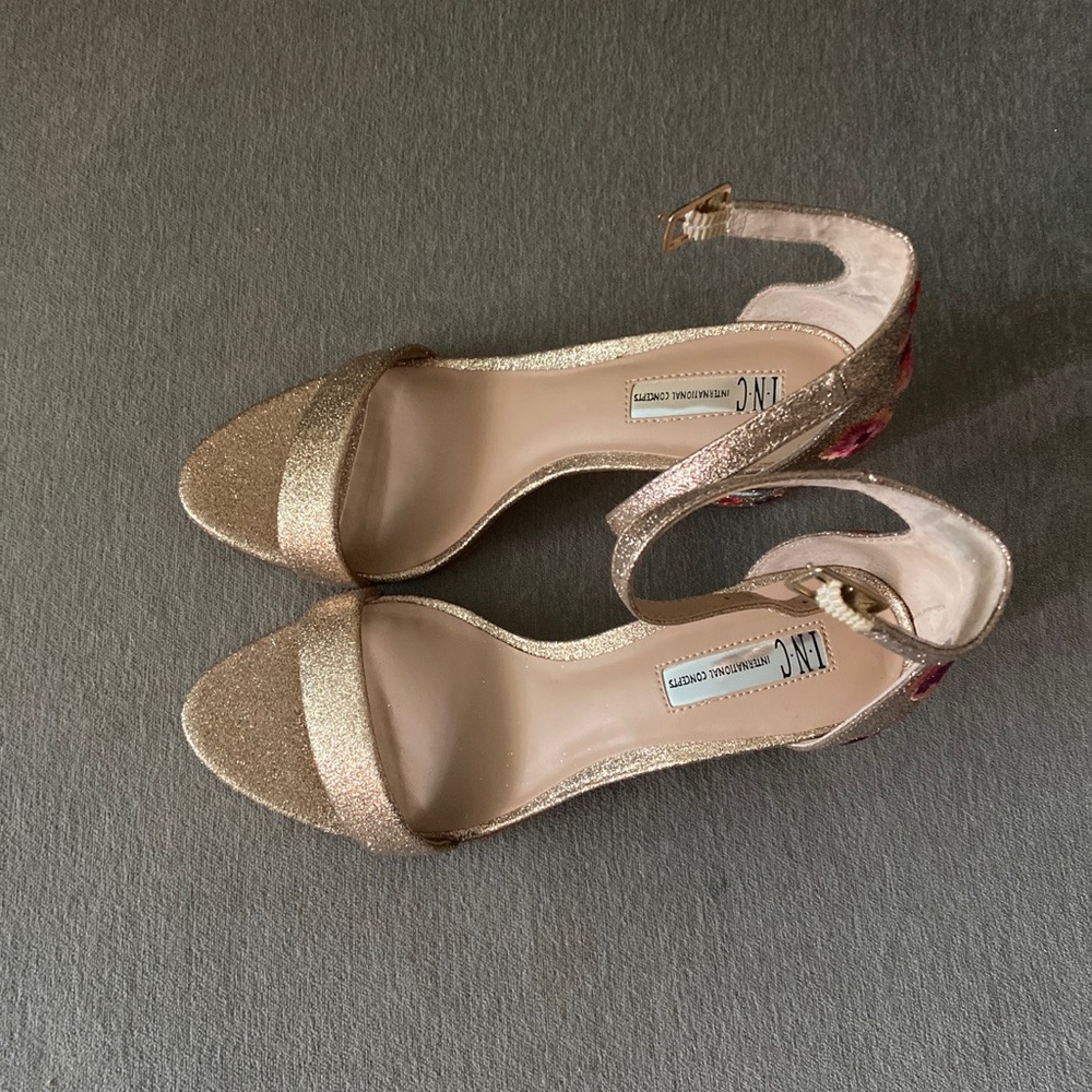 INC Gold Multi Heels Size 9 Medium . Brand New with no Tags